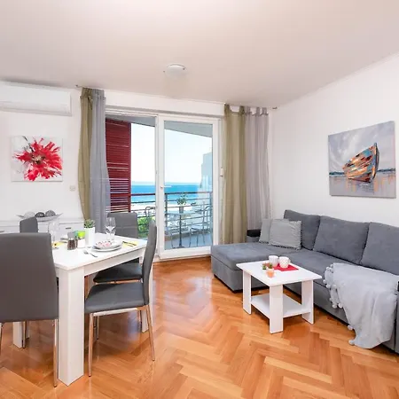 Apartment Beachfront Zeljko *