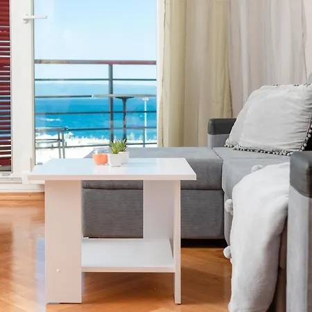 Beachfront Zeljko * Сплит